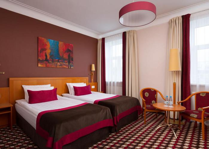 Октябрьская 4* (г. Санкт-Петербург)