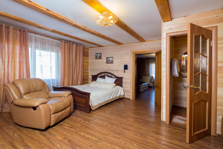 Крестовая Падь 3* (пос. Листвянка) / Тэнгри (пос. Хужир)