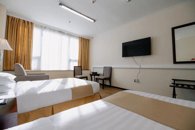 Мега Палас Отель 4* (г.Южно-Сахалинск)