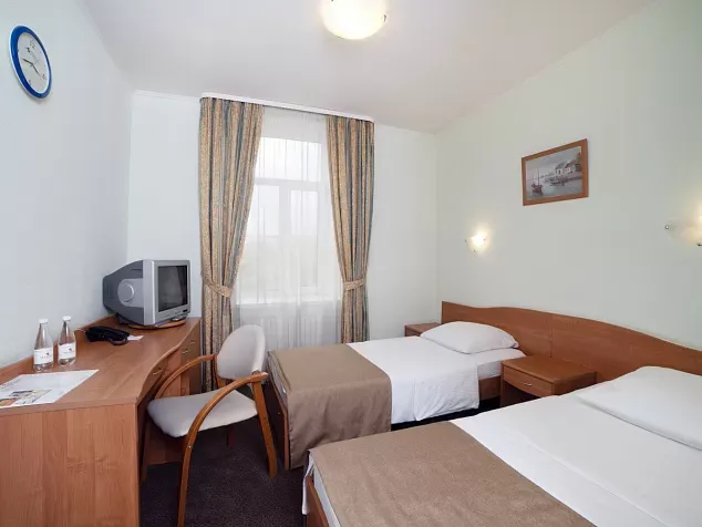 Максима Заря 3* (г.Москва)