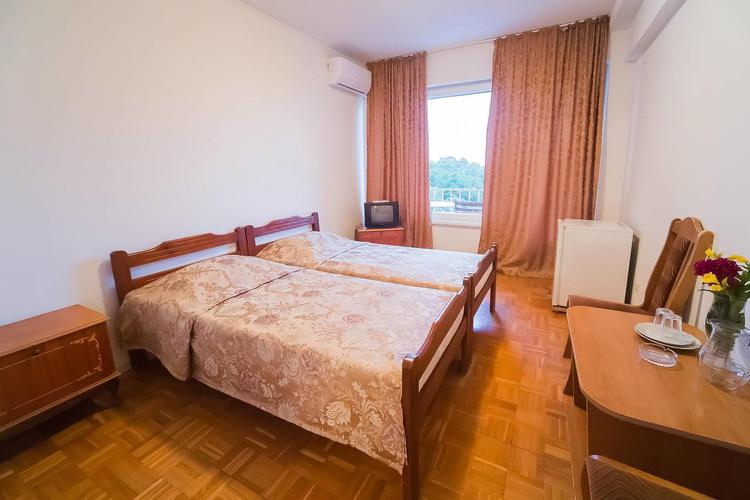 Литфонд (г. Пицунда)