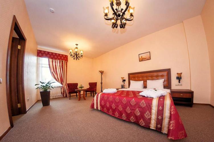 Дон Кихот 3* (г. Казань)