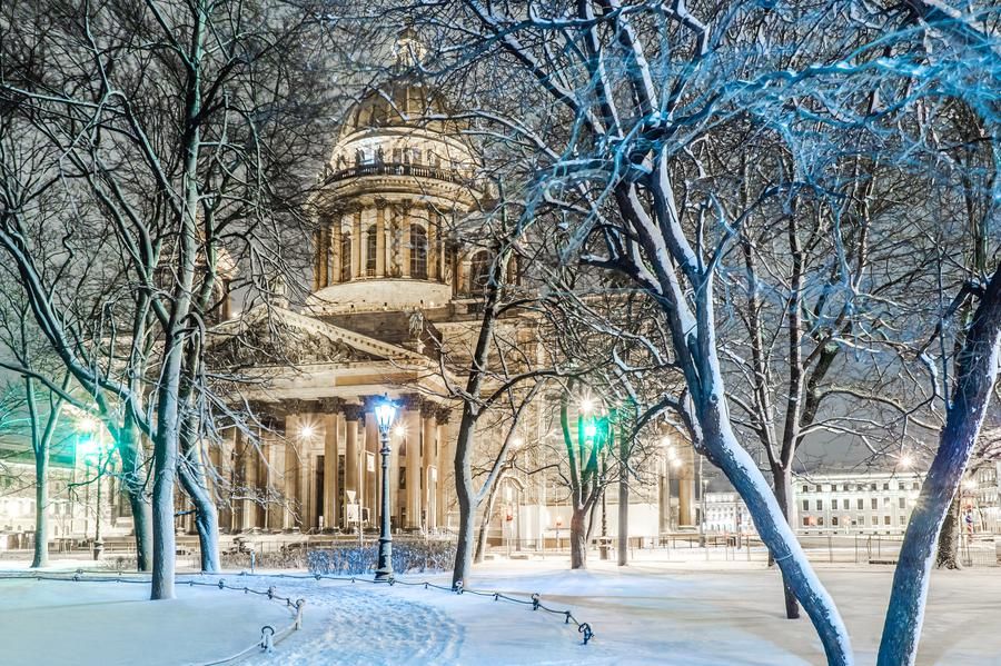 Волшебство парадного Петербурга 3 дня
