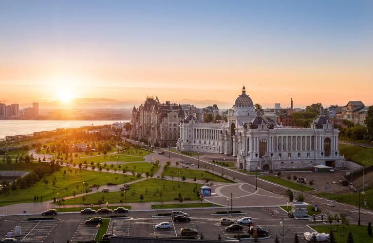 От Ленина до Кремля: Ульяновск — Казань