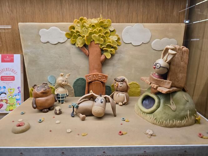 Новогодние улицы Калининграда: волшебство в деталях