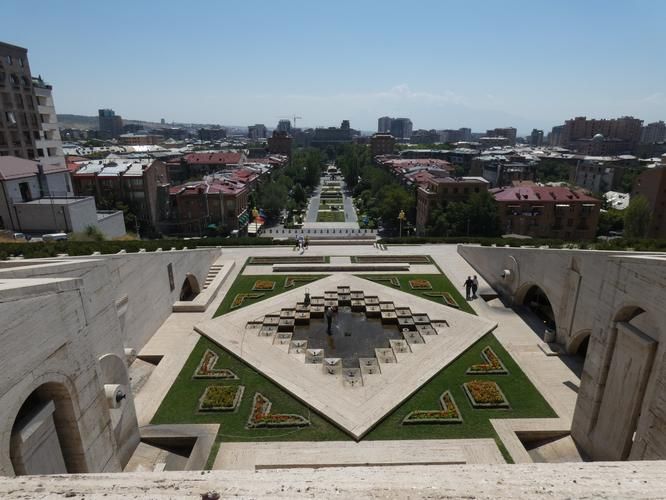 Армения, как чай с мёдом — тёплая, медленная, без спешки