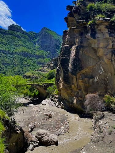 Яркое погружение в Дагестан: лезгинка, кухня, горы и море
