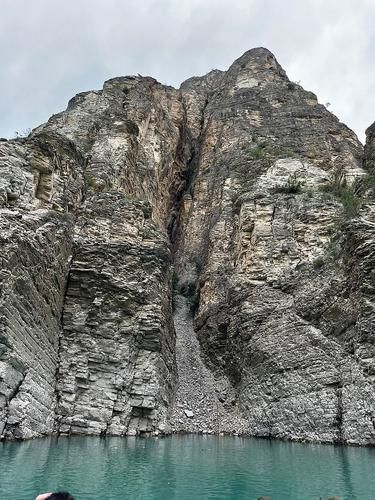 Чегемские водопады и Замок Шато Эркен