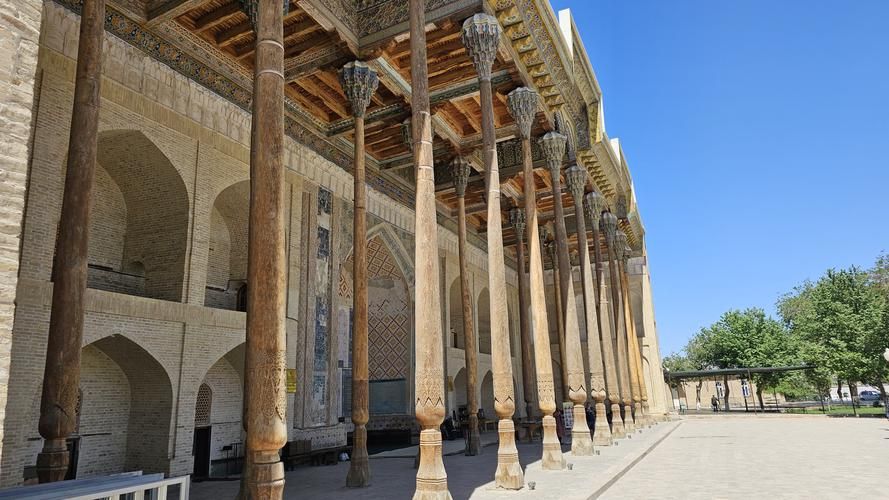 Новогоднее волшебство в Самарканде: Узбекистан в зимнем наряде