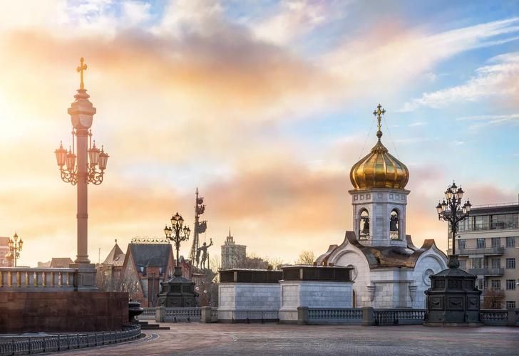 Сквозь века по московским улицам: соединить эпохи 4 дня