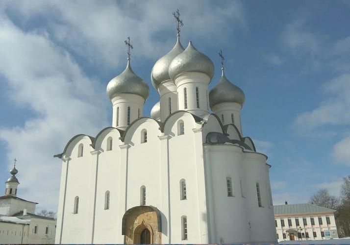 Храмы и обители Вологодского края