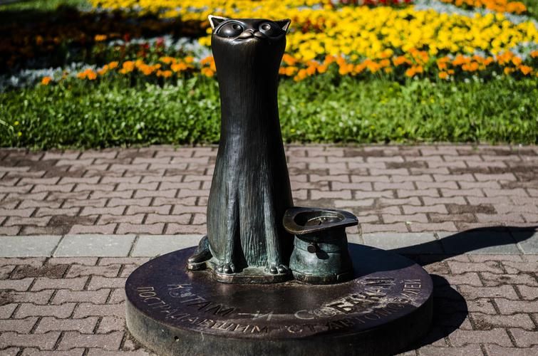 Серебряная ладья: фейерверки и волшебство Костромы