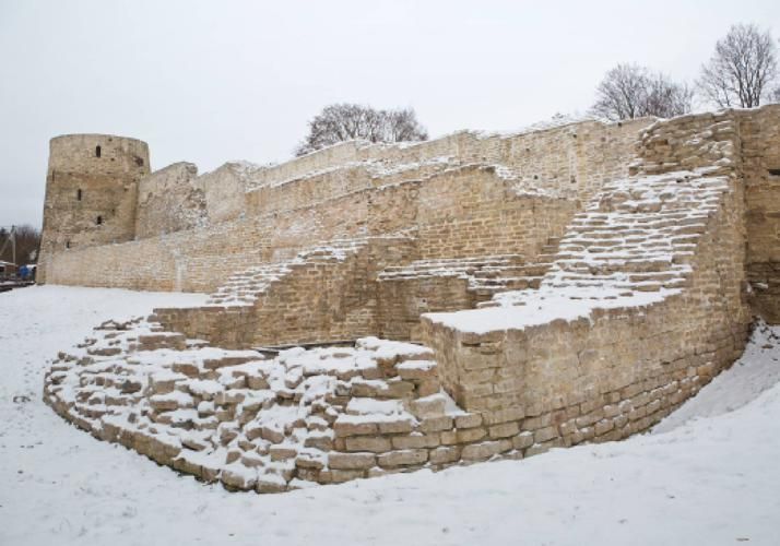 Автобус| Крепостные стены Северо-Запада: в путешествии по укреплениям и легендам